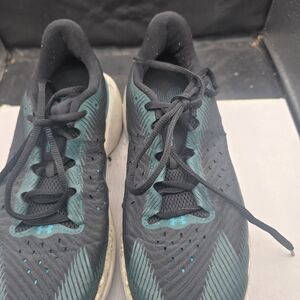 Under Armour Black and Teal Athletic Shoes